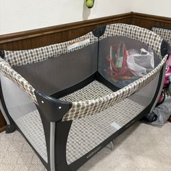 Graco Toddler Crib
