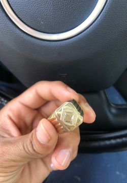 18k ring