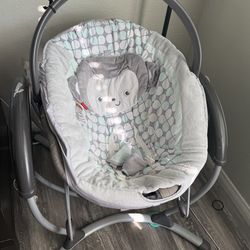 Graco baby swing