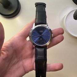 Seiko Quartz Blue Dial Men’s Watch – Stainless Steel – New Leather Strap – Clean