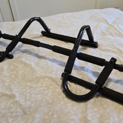 Doorway Multi-grip Pull Up Bar