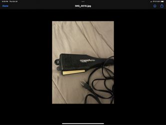 Helen Of Troy Hair Straightener - Ceramic Series.