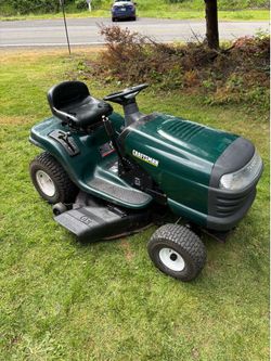 Craftsman riding lawnmower