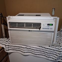 LG 8,000 btu air conditioner