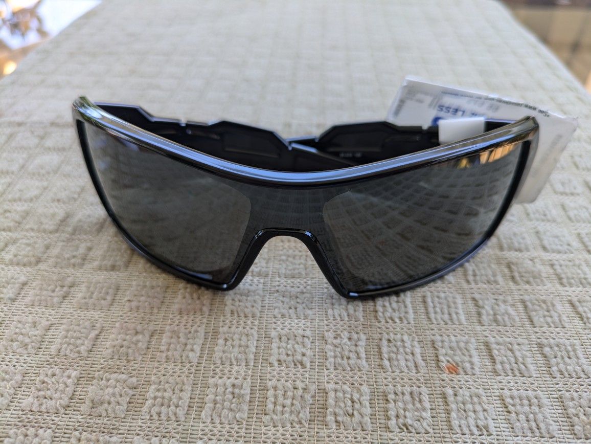 Oakley Oil Rig Polarized Sunglasses