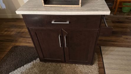 Cabinet free