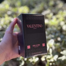 Valentino Born In Roma Cologne 