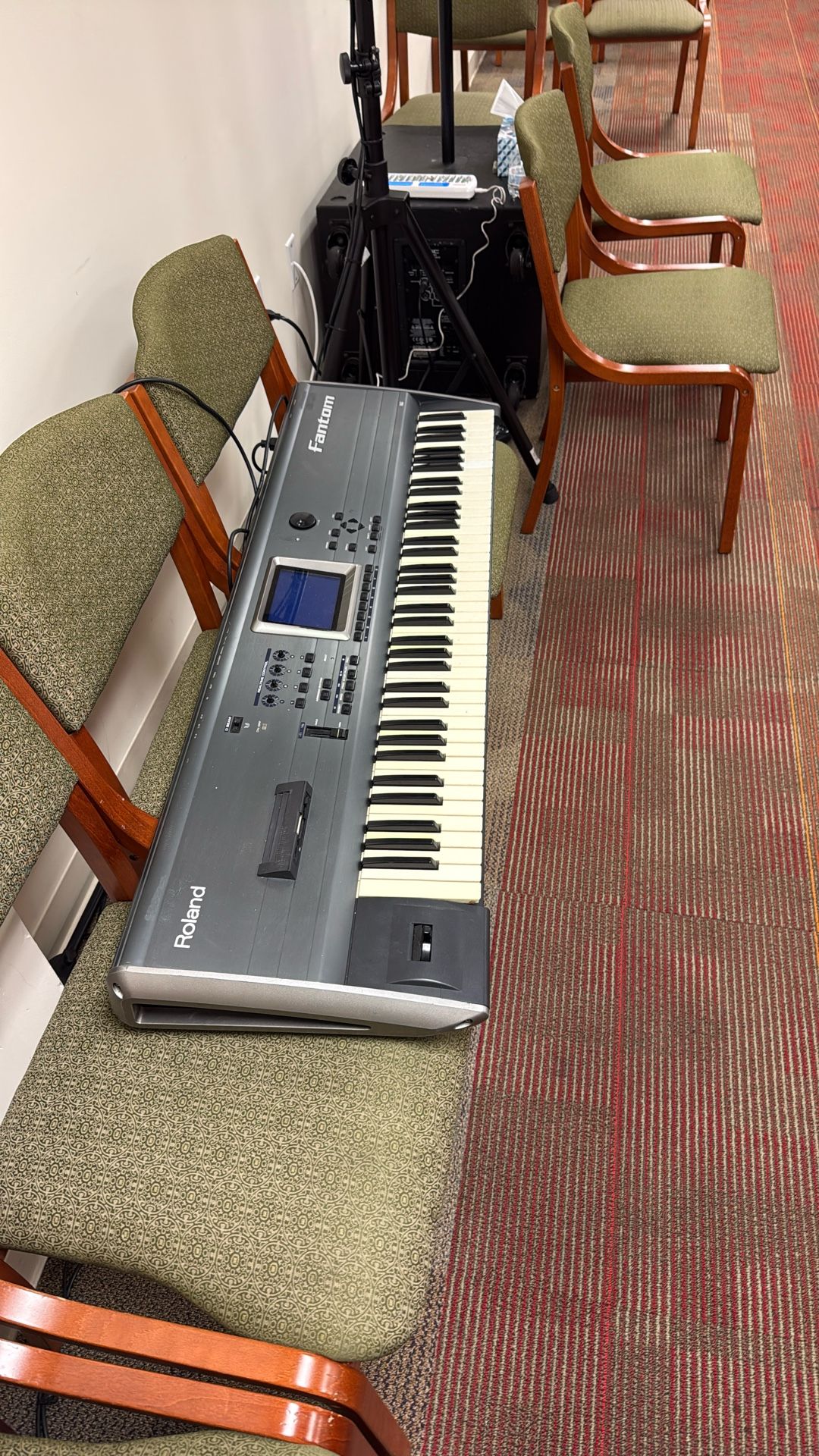 ROLAND FANTOM 76 Keys