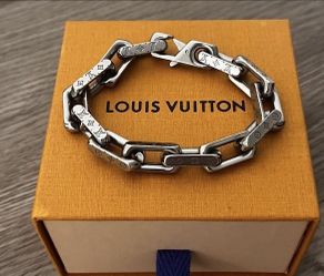 LV Inscribed Pattern Large Metal Cuban Chain Men's and Women's Couples 
