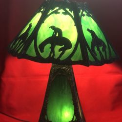 Table, Stainglass Lamp, Vintage/Antique Designer/BRIDGEVIEW/$80