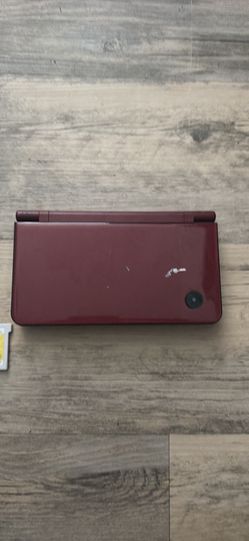 Nintendo DSI XL