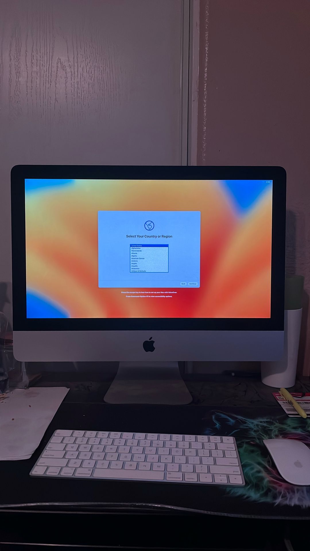 iMac 2021 (21.5-inch 1920 x 1080)