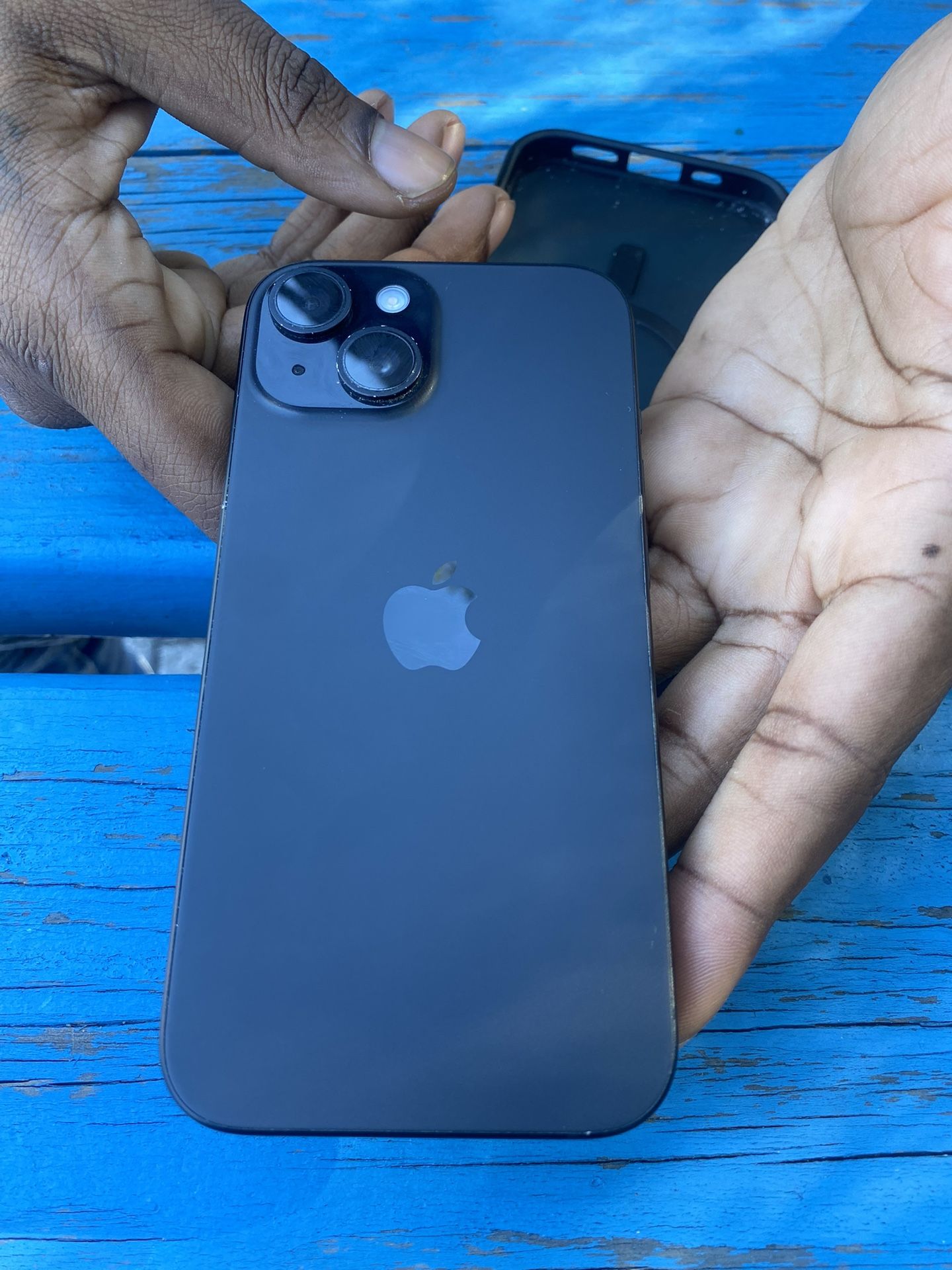 IPHONE 15 128 Gb only Boost 
