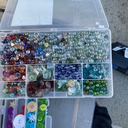 Glass Beads And Buttons For Crafting