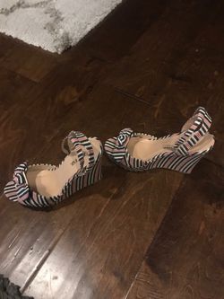 Brand new Just Fab wedge sandles