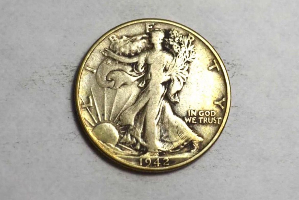 1942 Walking Liberty Half Dollar *SILVER*