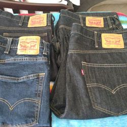 Men's Levi's 4 Pairs New $60 For All