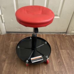 Pittsburgh Mechanic Seat 