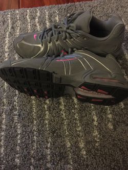 godkende procedure skygge Womens NIKE Air Max Torch SL 317004 060 Grey Pink Sz 10 for Sale in  Concord, CA - OfferUp
