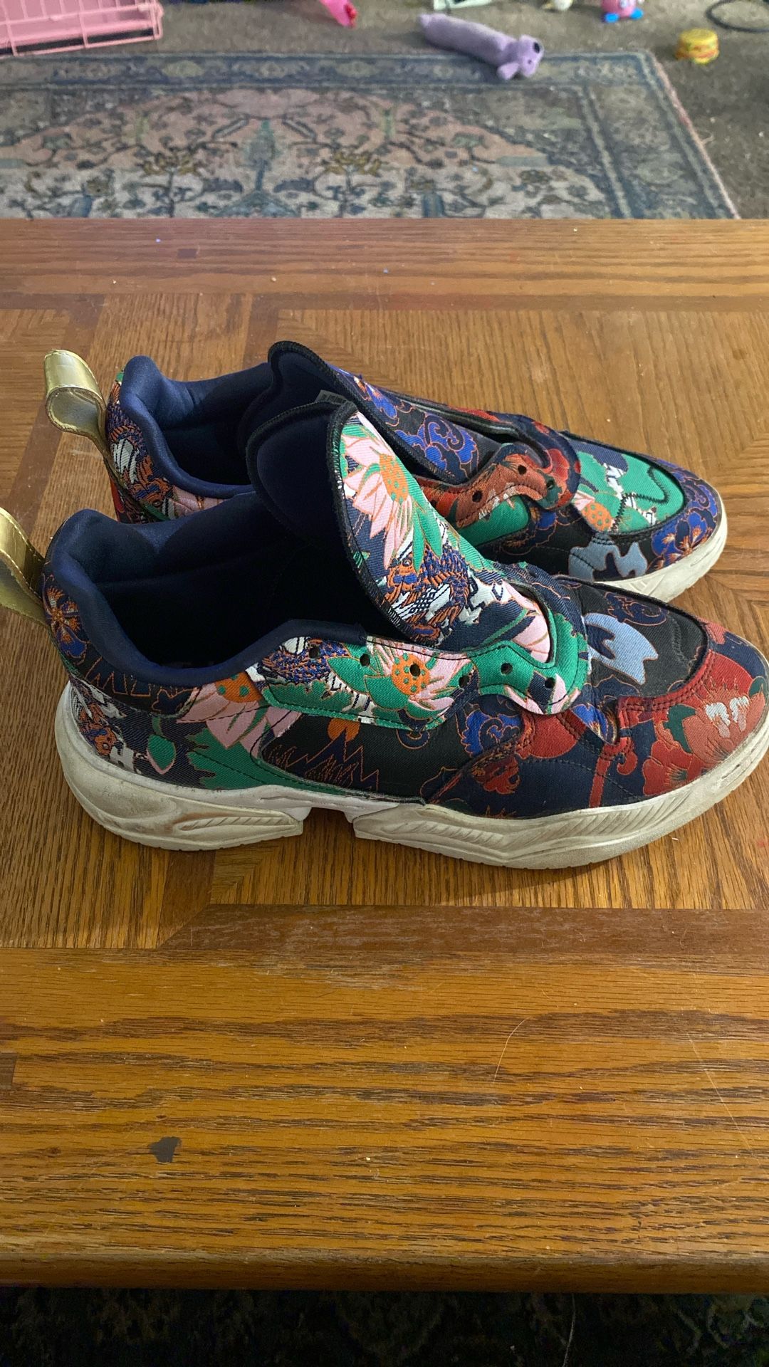 Adidas Floral Print Mens Size 11