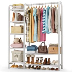 Clothes rack with shelves