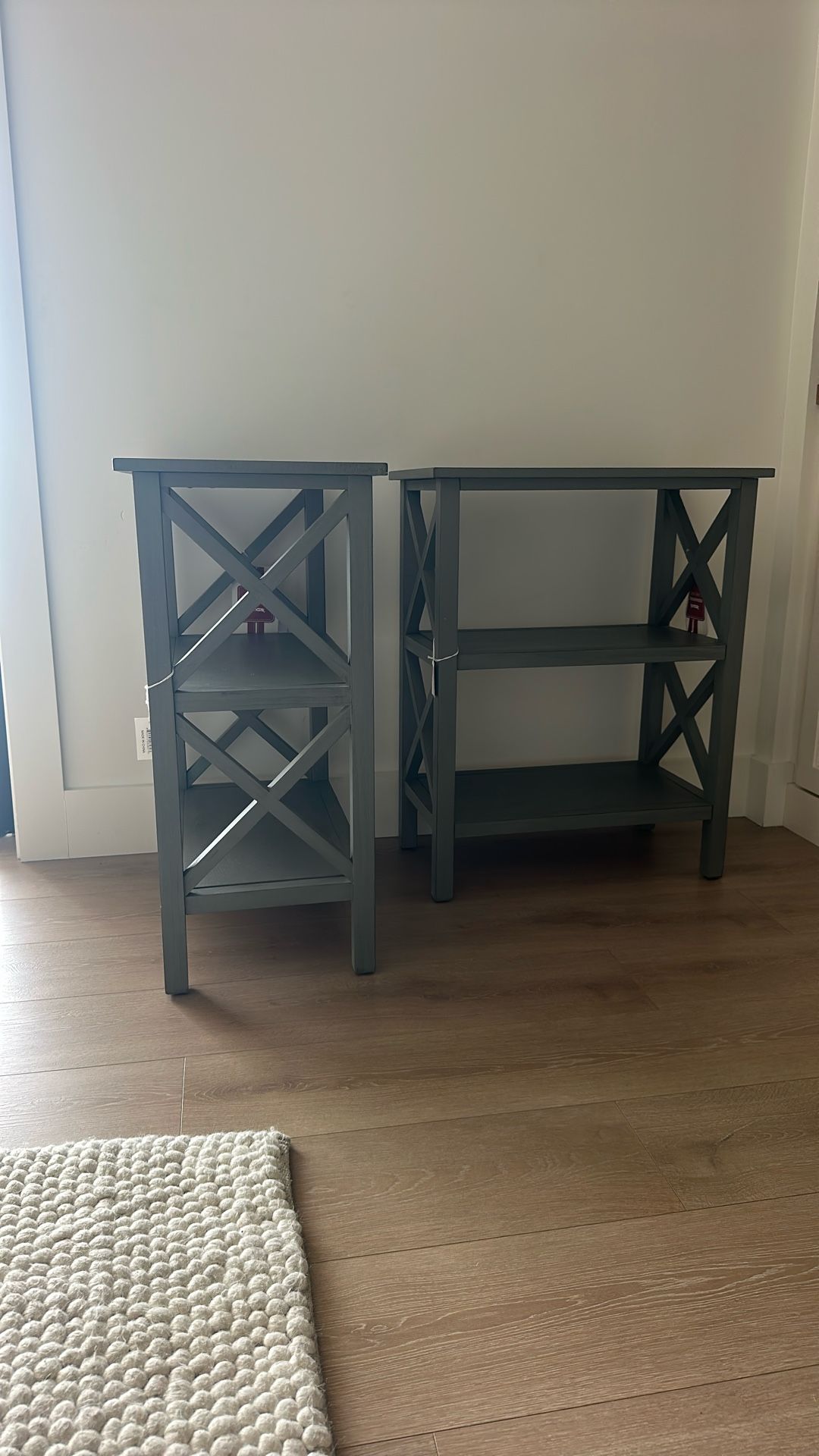 2 - End tables/Nightstands