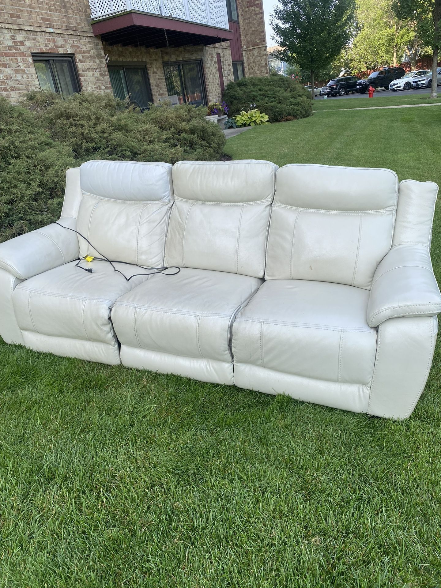 White Couch With Armchair Set