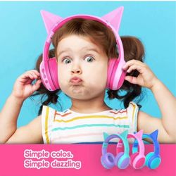 Kids Bluetooth Headphones, Portable Wireless Headset for Kids, Bluetooth 5.3, Over-Ear Cat Ear Toddl