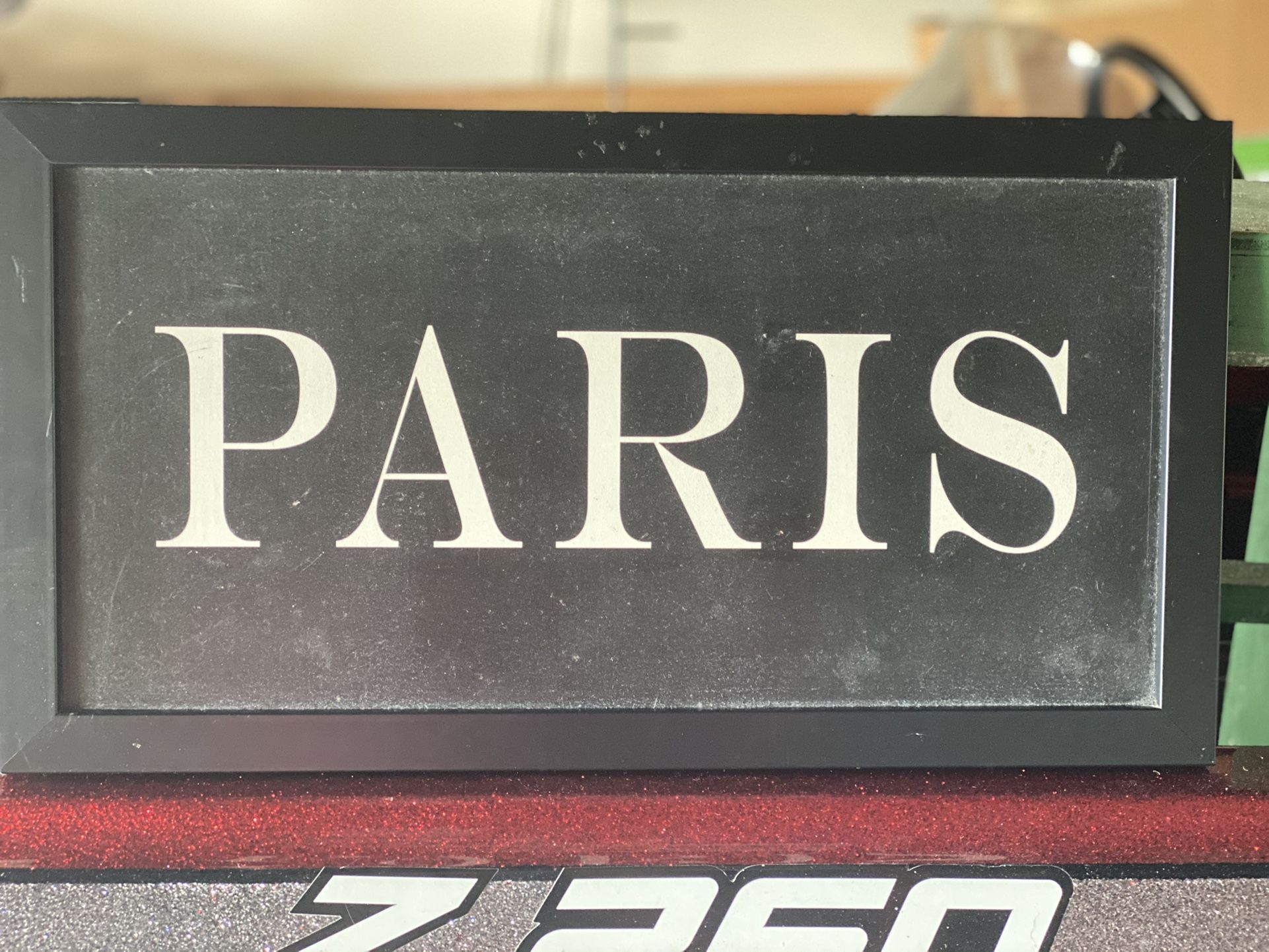 Paris Frame