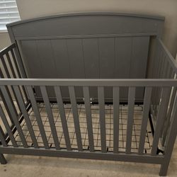 Baby Crib 