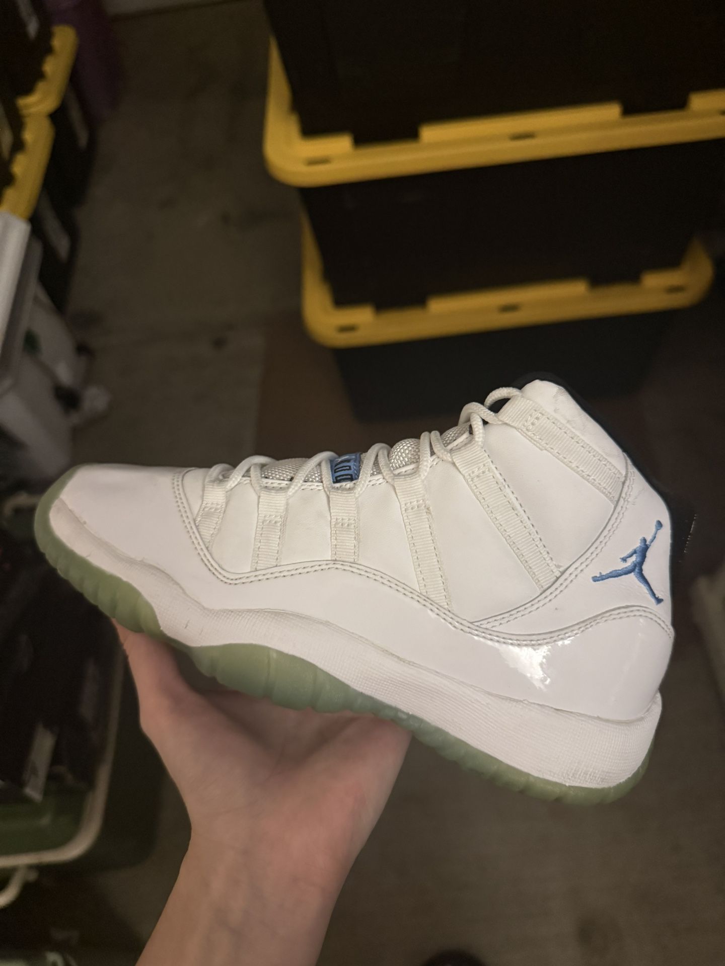Air Jordan 11 RetroLegend Blue 2014 Edition Size 4.5 Youth