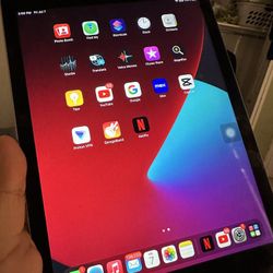 9.7” iPad Air 2 WiFi 16GB Good