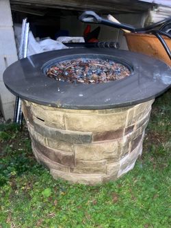 Outdoor fire place