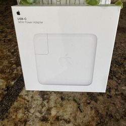 Apple MacBook Charger 96W USB-C Power Adapter