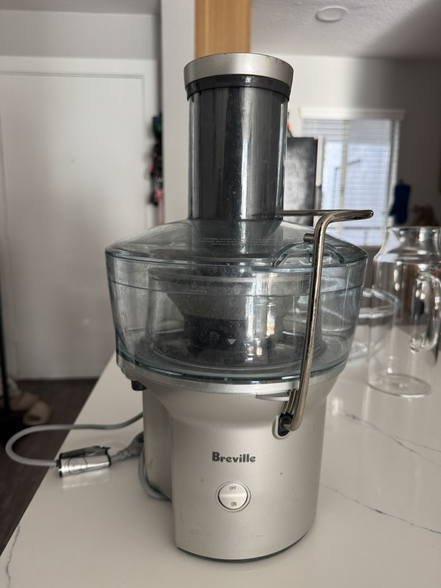 Breville Juice Fountain Compact BJE200XL 
