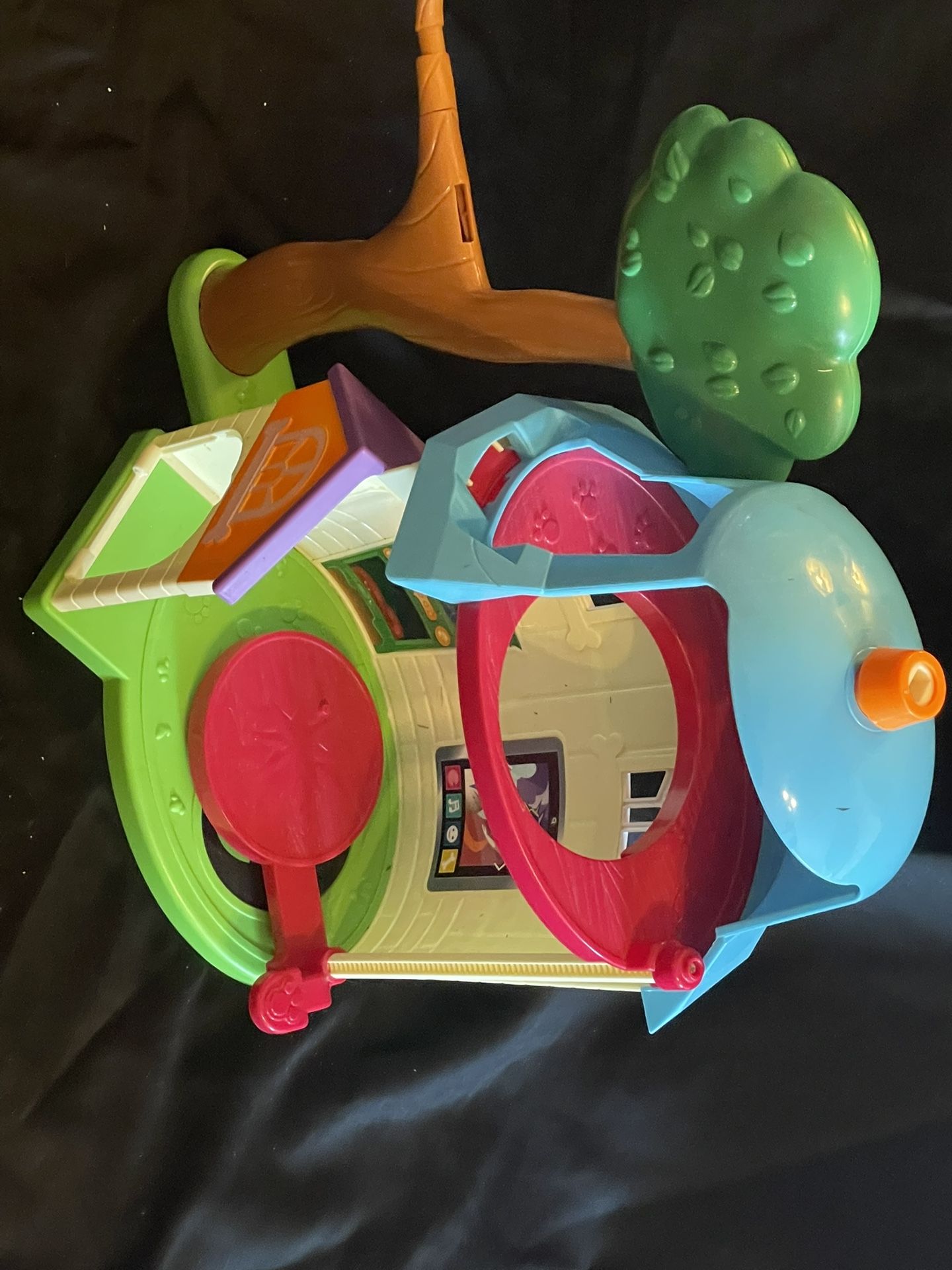 Junior Puppy Dog House- Disney- Sold as is with parts shown only