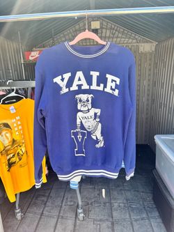 Vintage Yale Bulldogs Crewneck Sweatshirt