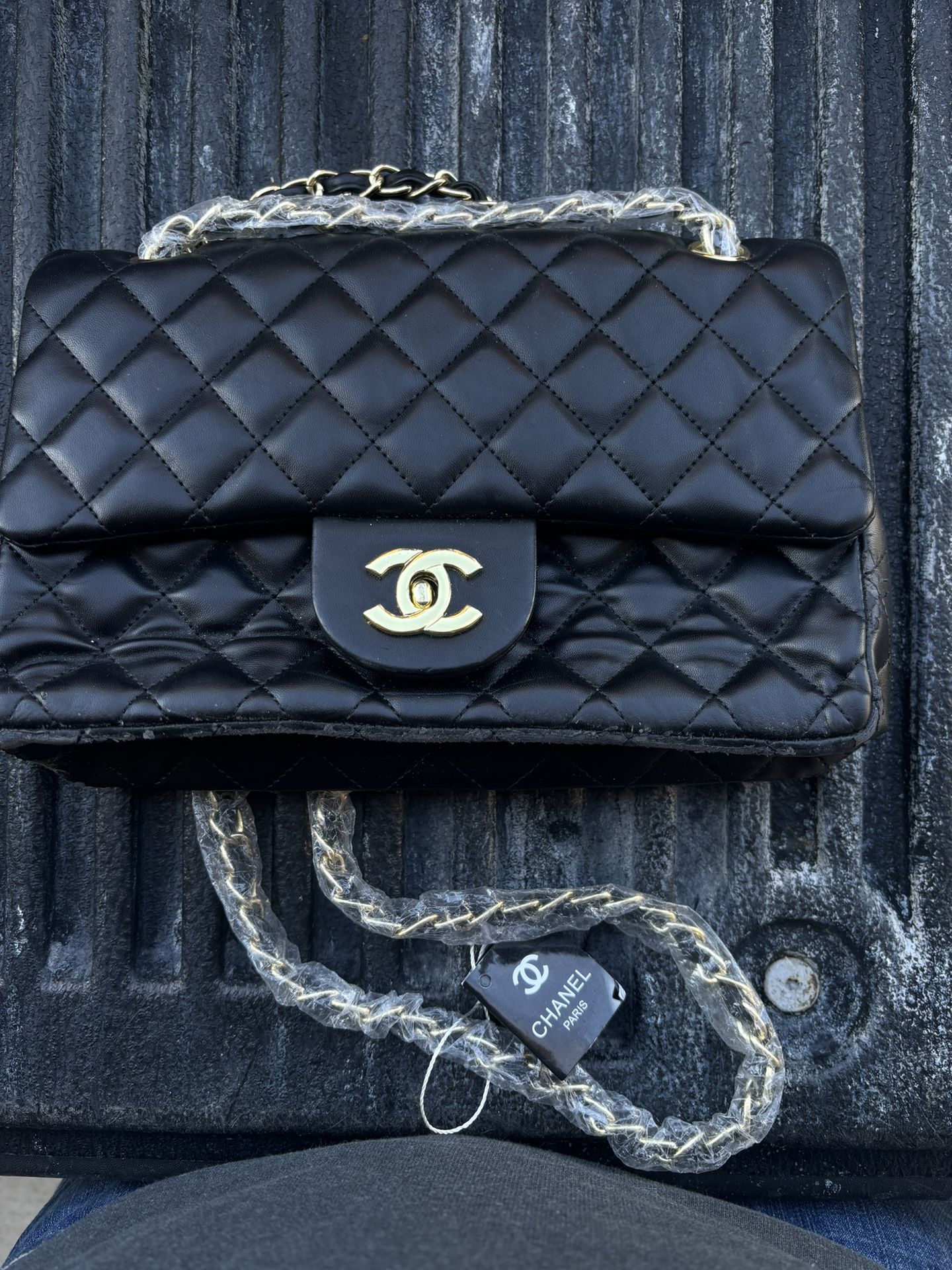 chanel hand bag