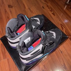 Aqua 8s 