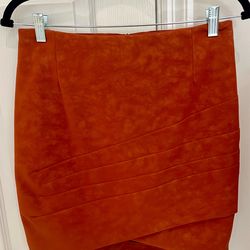 GUESS orange skirt, size M