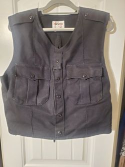 Elbeco Outer Vest Carrier
