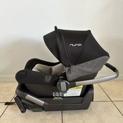 NUNA PIPA LITE INFANT CAR SEAT & BASE