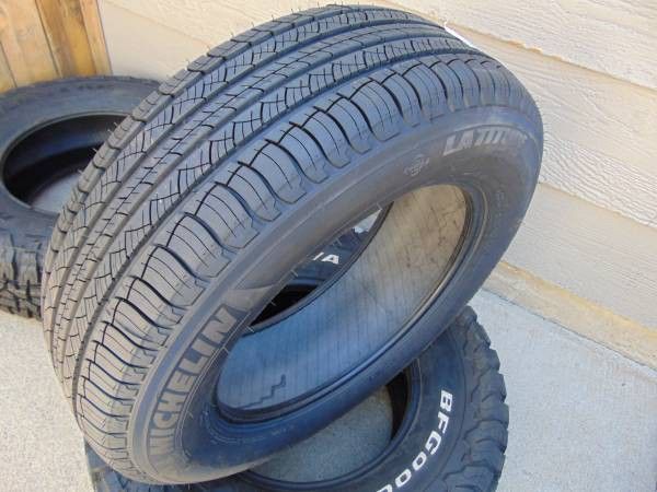 235 65 18 Michelin Latitude Tour HP Tires 110V
