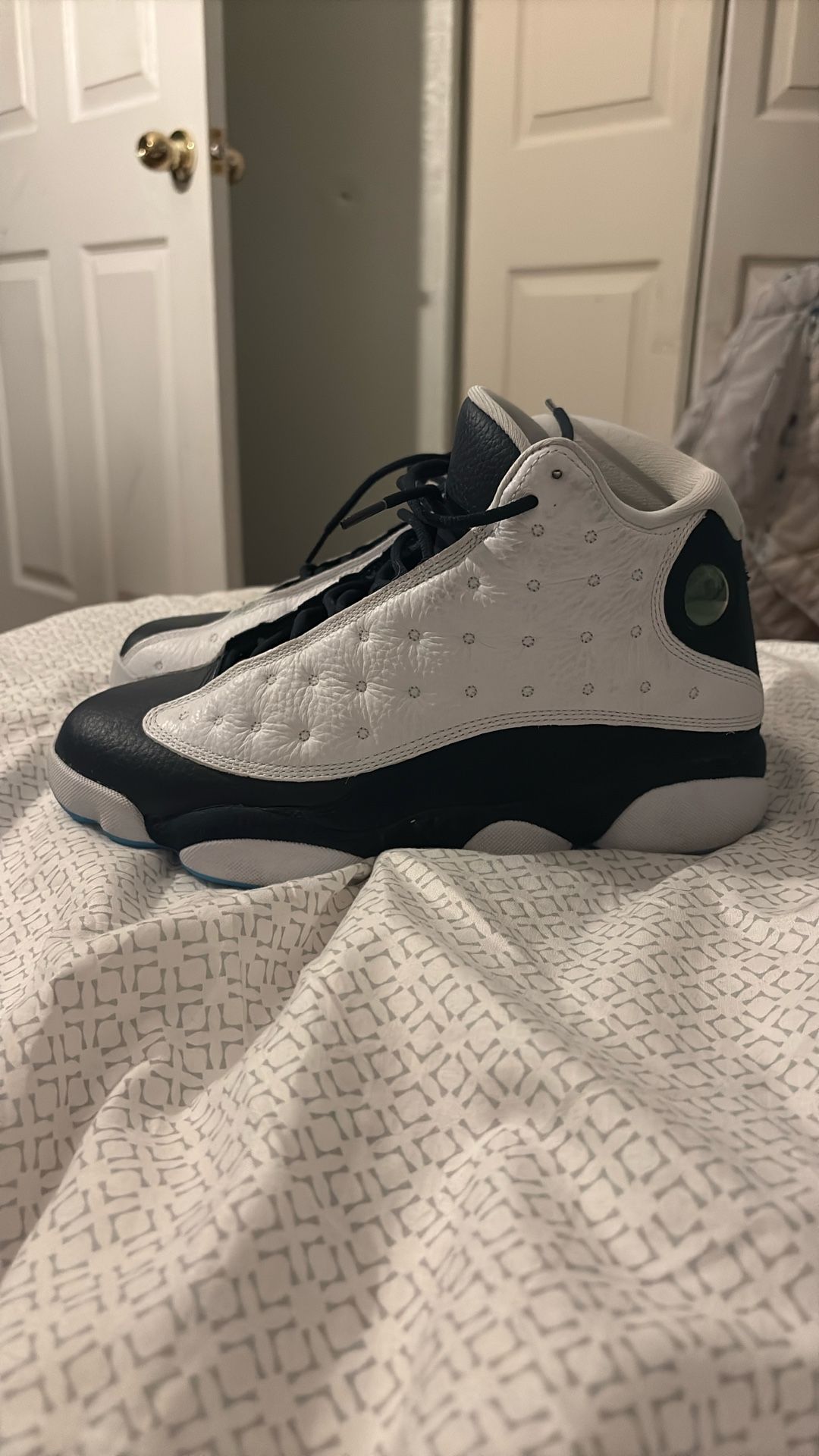 Air Jordan 13 Retro 'Obsidian'