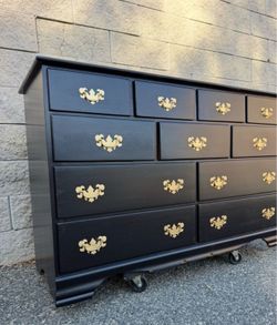 Elegant decorative design