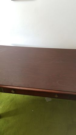 Brown Oakwood desk