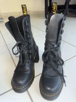 Dr Martens Chesney Black Leather Flared Heel Platform Combat Boots Size 6