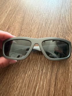 Prada linea rossa men’s sport sunglasses ITALY