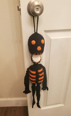 Hanging Skeleton