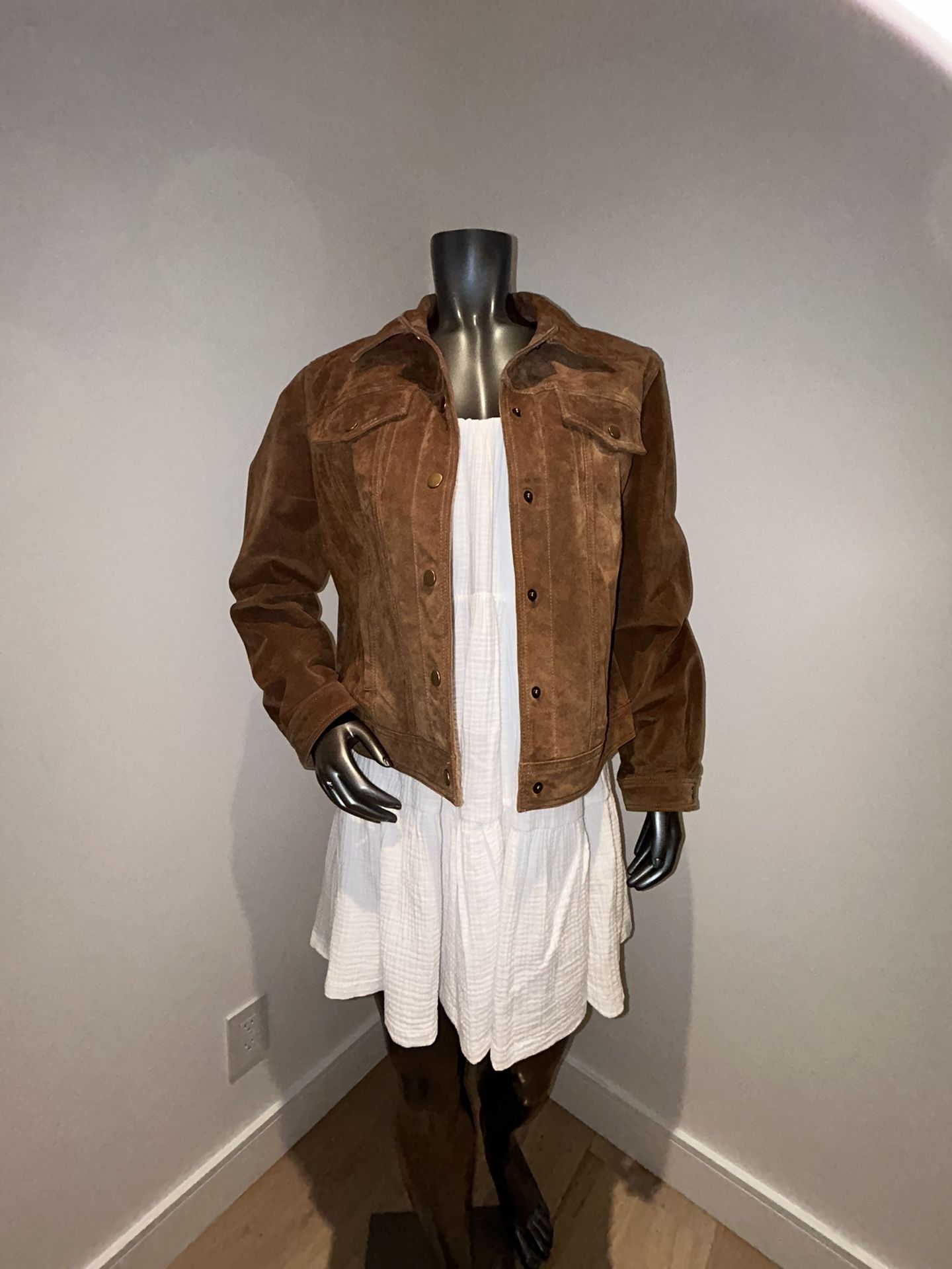 Suede Women’s Jacket By The Terrain Ahead Sz Lg